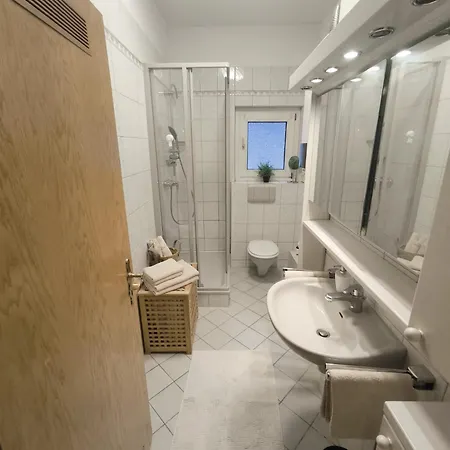 Duesseldorf Apartment Apartamento *